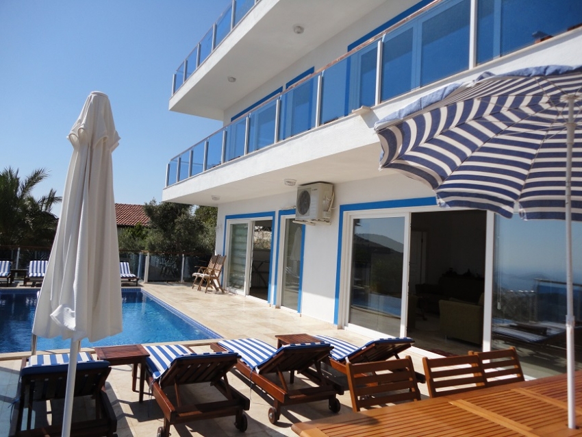 Villa Albatros - Kalkan - 10 kişi - 5 Oda