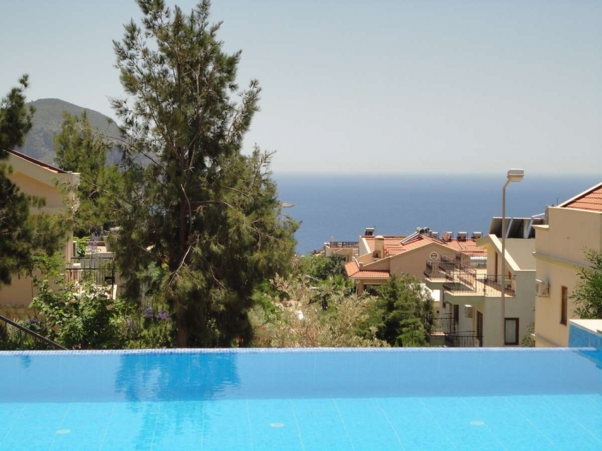 Villa mavi  - 5 Oda - 10 Kişilik - Kalkan