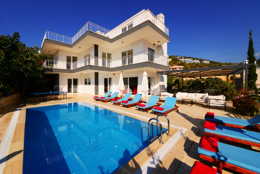 Villa Lilyum - 6 Oda - 12 Kişi - Kalkan