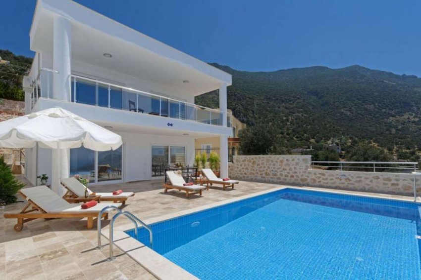 Villa Naz - 2 Oda - 4 Kişilik -Kalkan